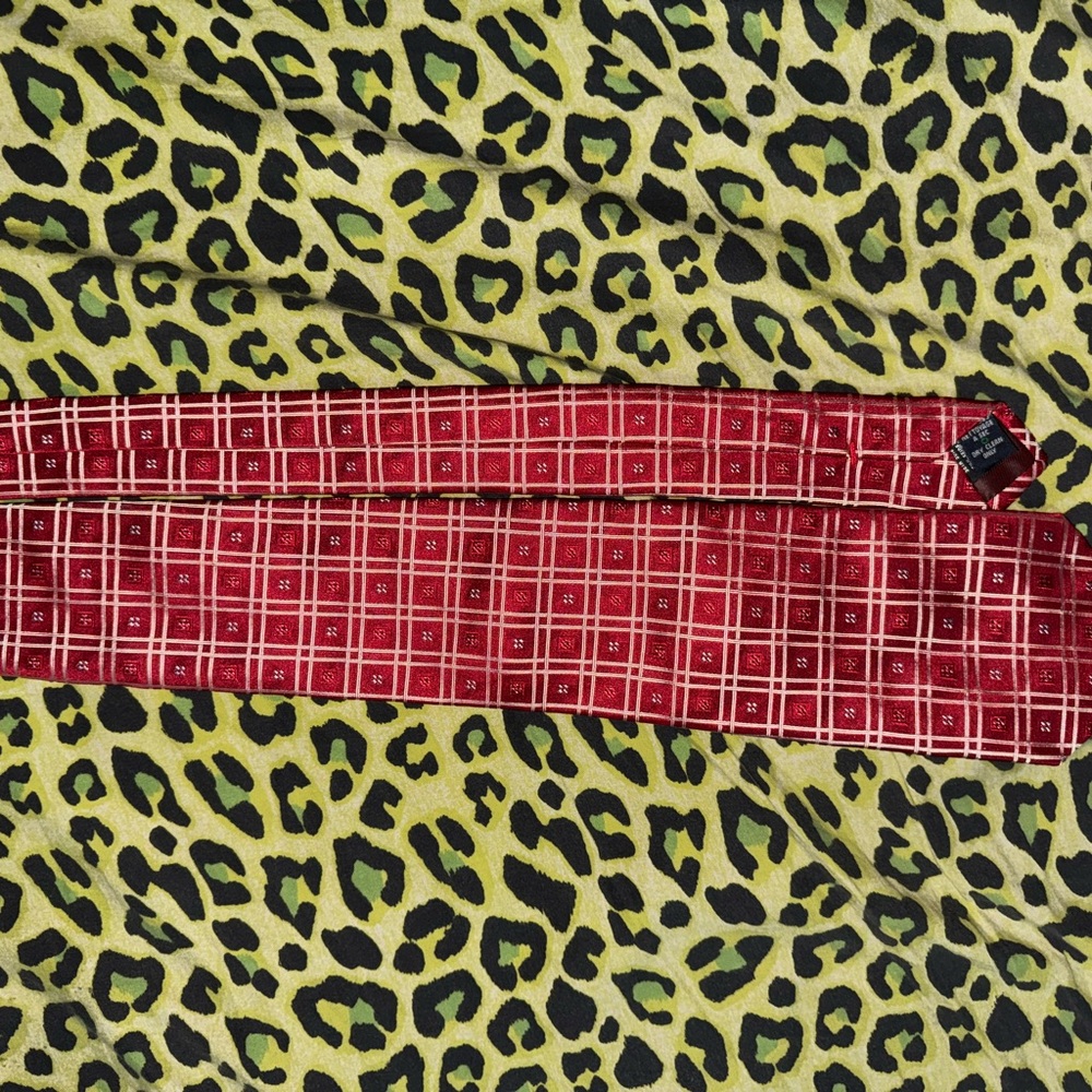 Valentino Tie